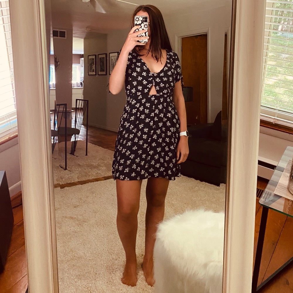 Tie sleeve and cutout floral dress